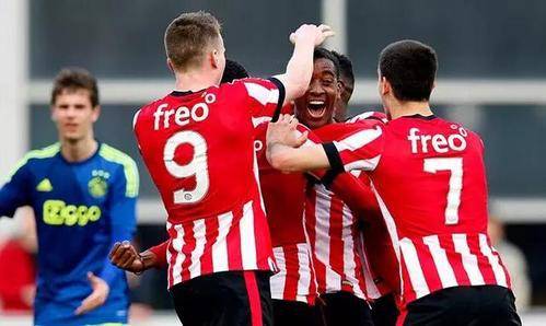 离开并不等 离开并不等