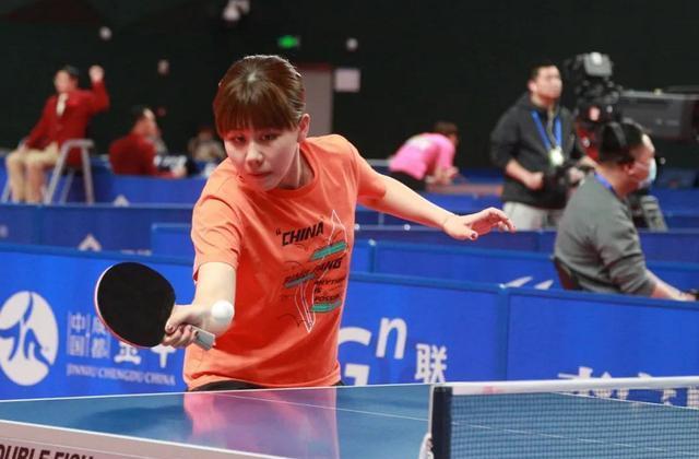 转会市场上 转会市场上