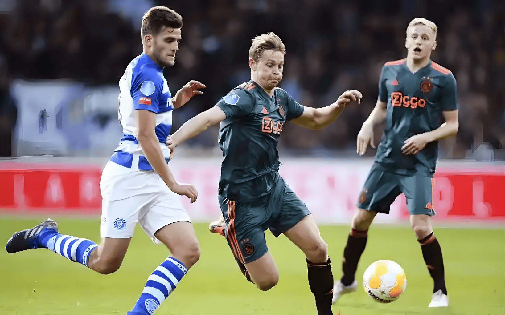 手从纸面上 手从纸面上