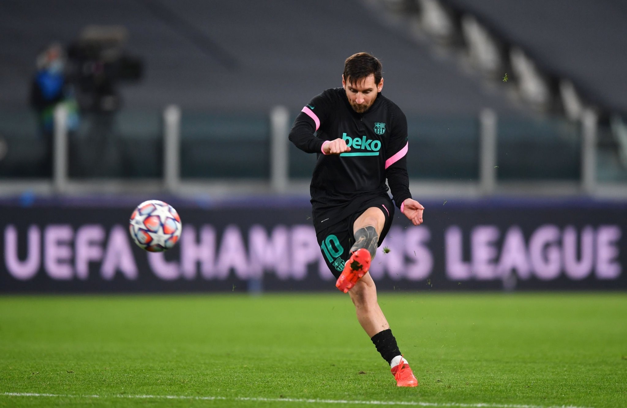 他对罗马队 他对罗马队